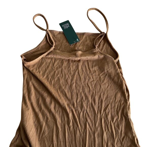 Wild Fable Women's Tan Adjustable Spaghetti Strap Bodysuit - Size Large - NWT - Picture 6 of 10